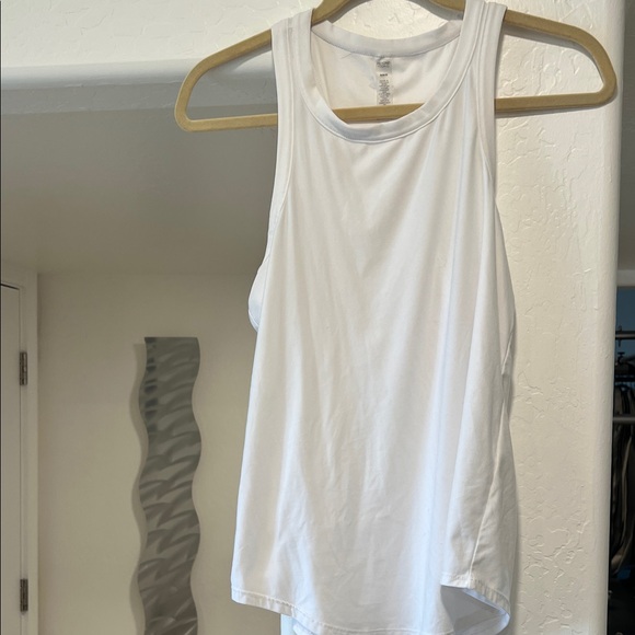 Beyond Yoga White Tank Top - Picture 1 of 3
